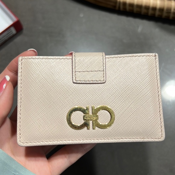 COPY - salvatore ferragamo card holder - Picture 1 of 5